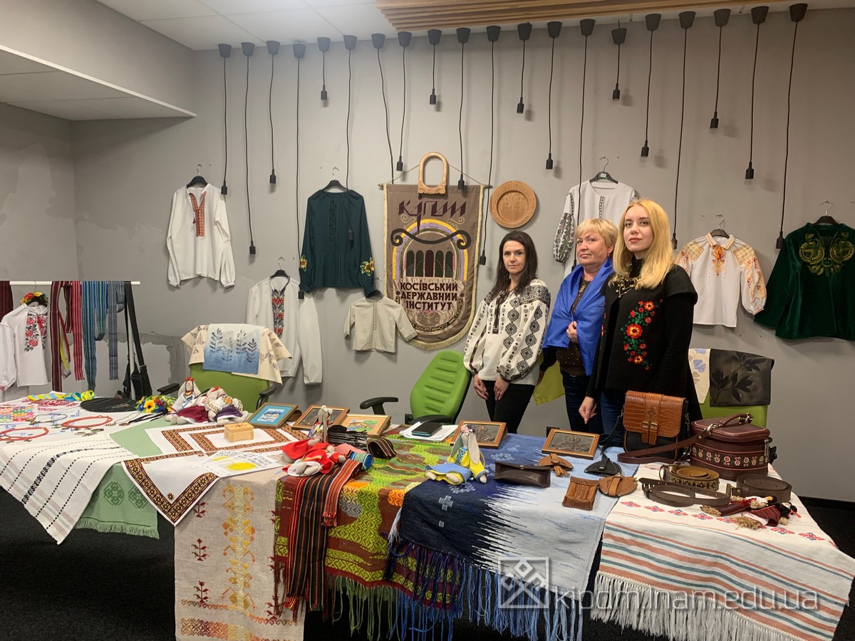 Blagodijna vystavka auktsion 17 10 2022 1