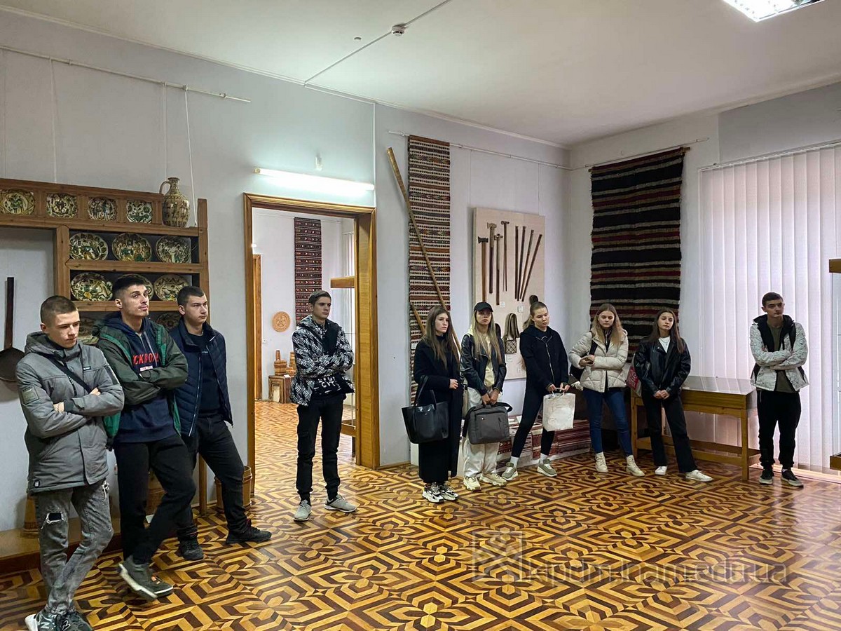 na lektsiji z istorii ta kulturi ukrajini 2